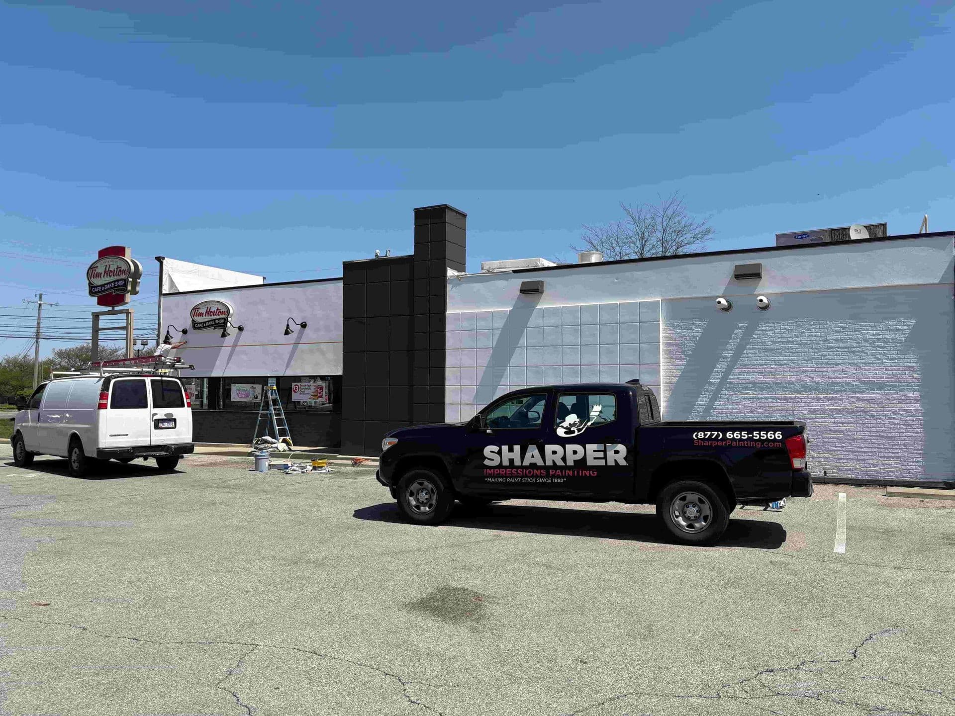 Commercial-PaintingActionPic-1-min-1.jpeg