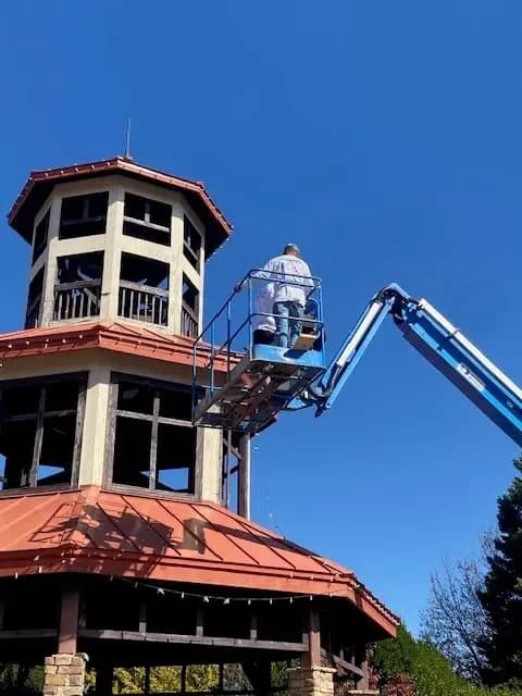 gazebo-painting.jpg.webp