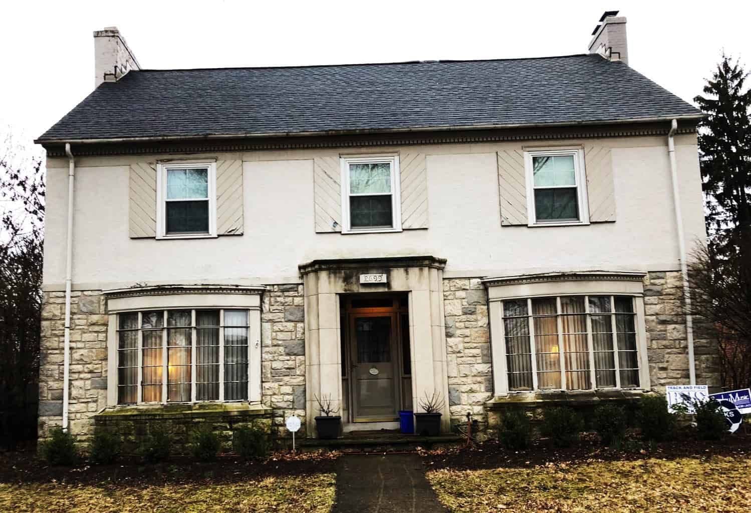 powerwashing-and-exterior-house-painting-upgrade-before.jpg